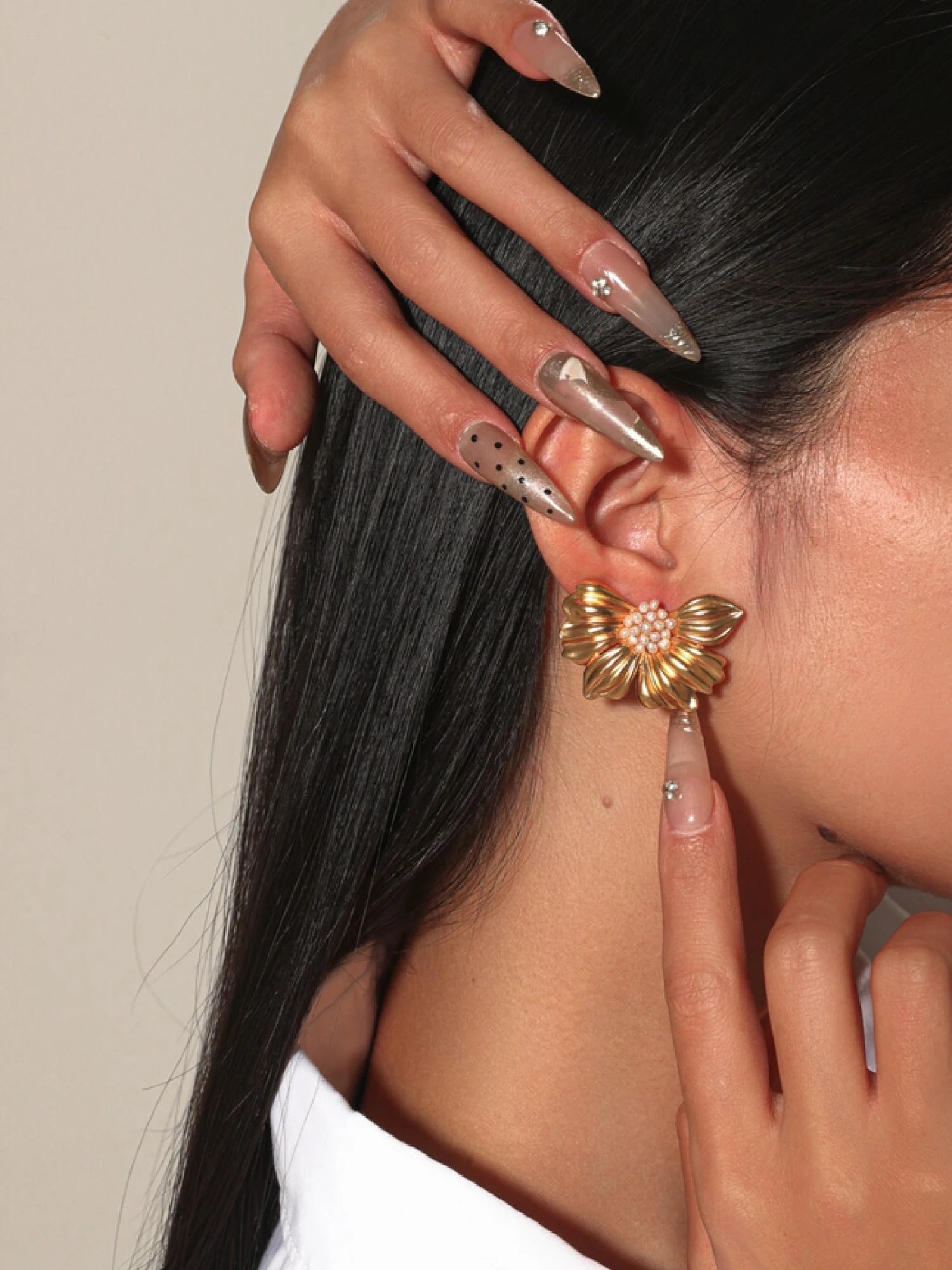 YAJUNIEL 24K Gold Plated Pearl Flower Stud Earrings