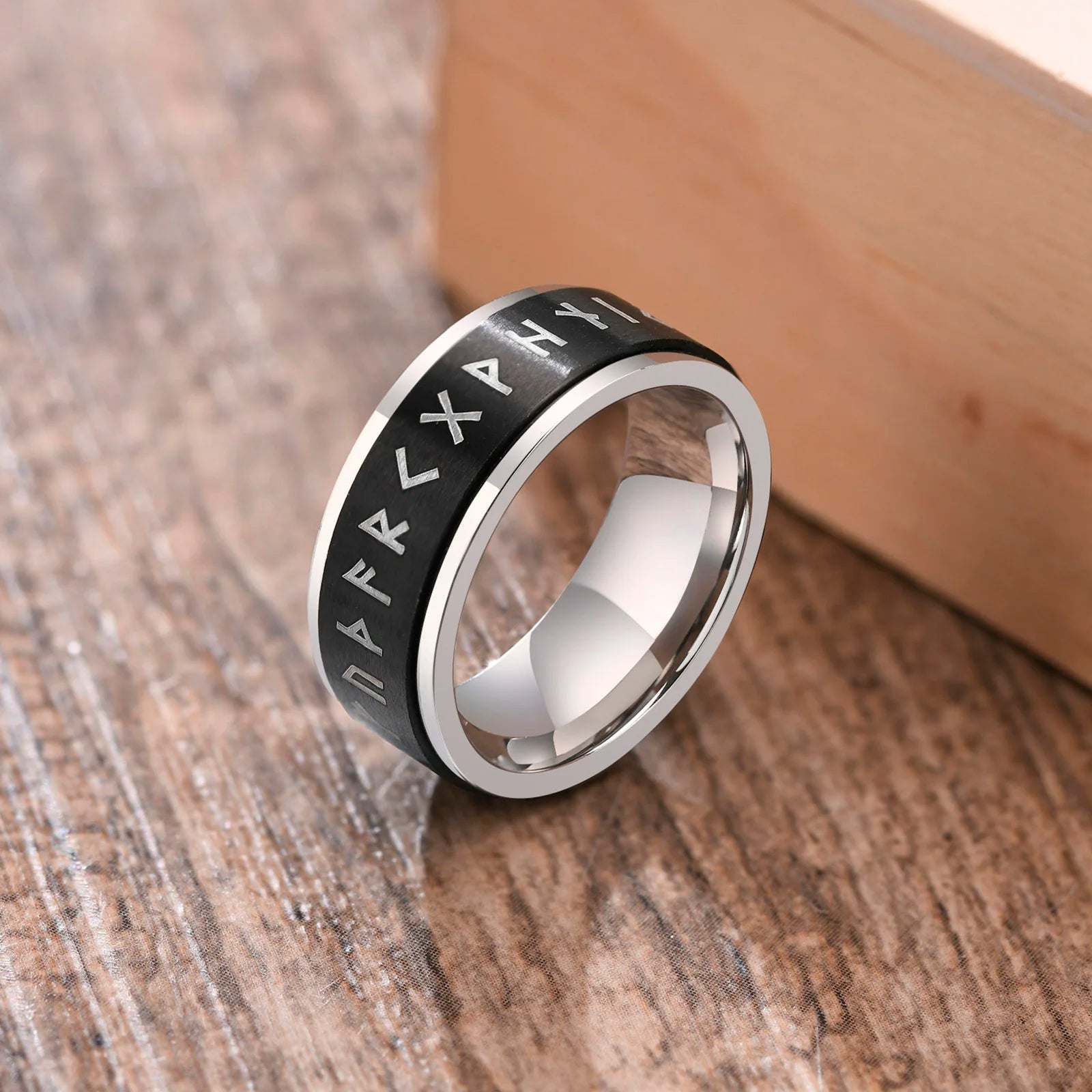 Vnox Stainless Steel Viking Spinner Ring