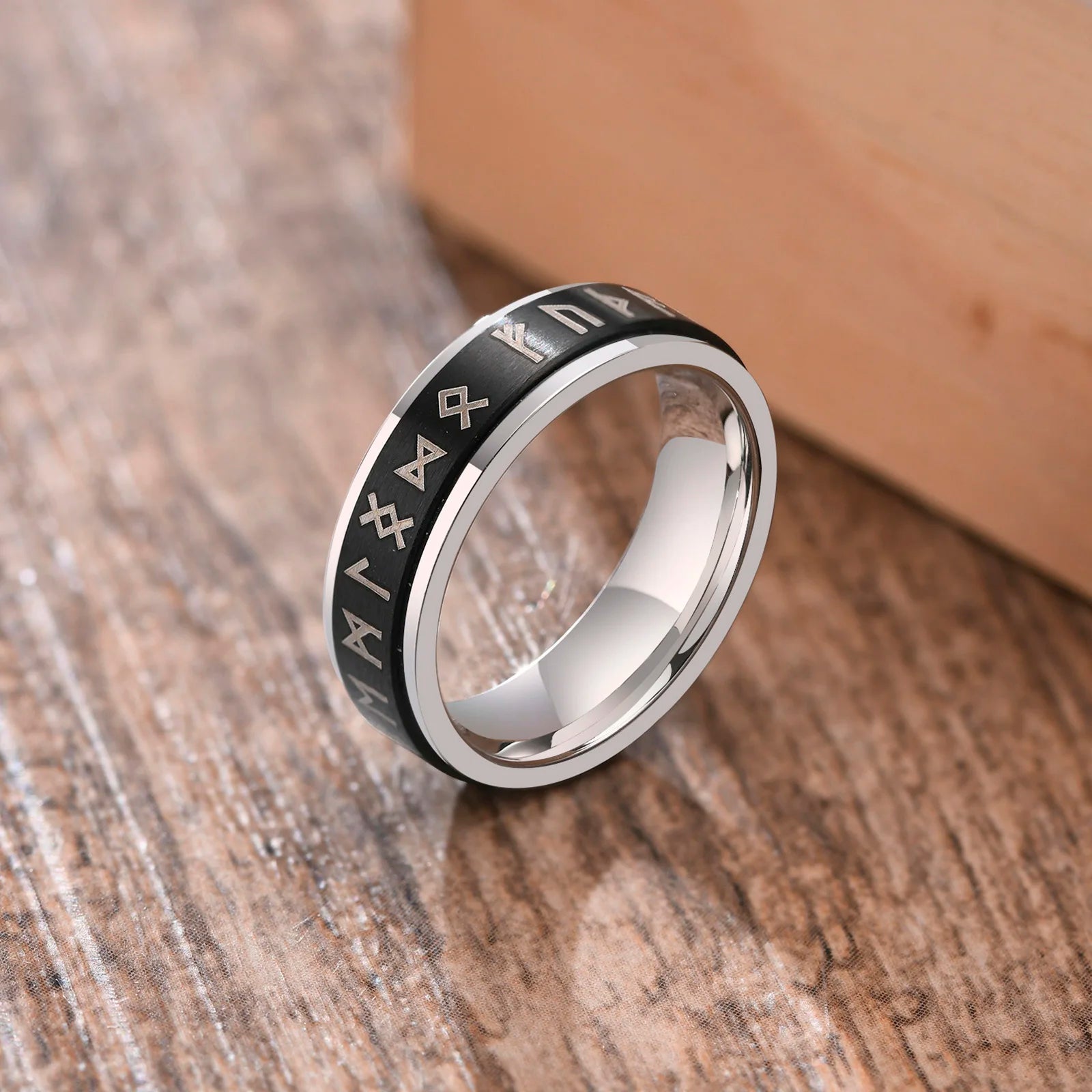 Vnox Stainless Steel Viking Spinner Ring