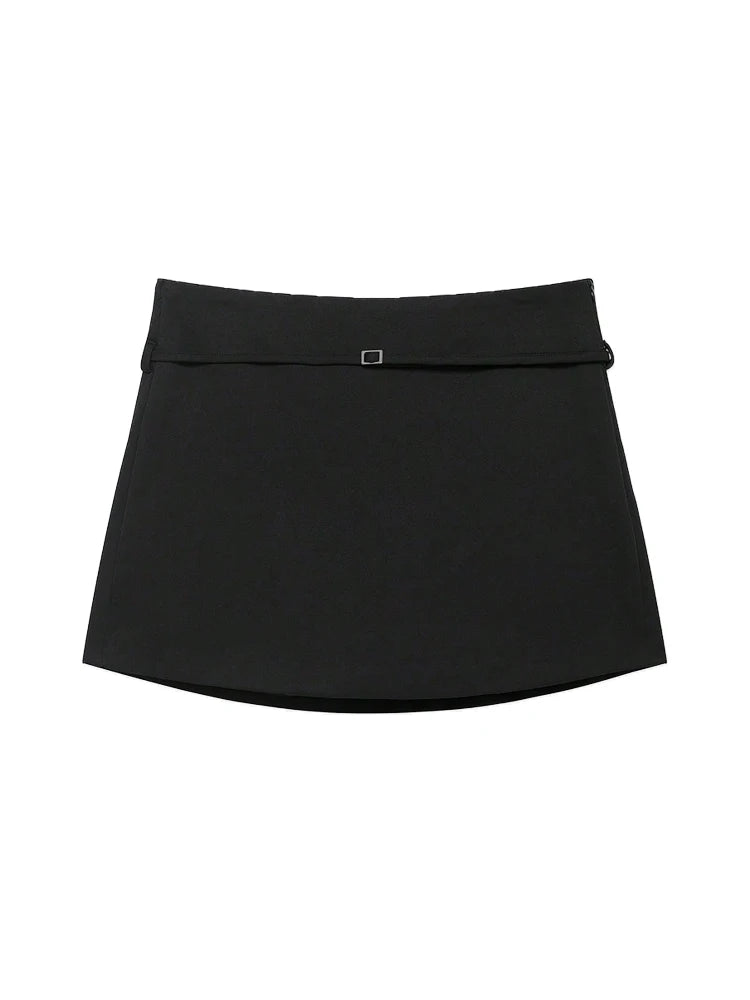 Women's Solid Color Belted Casual Short