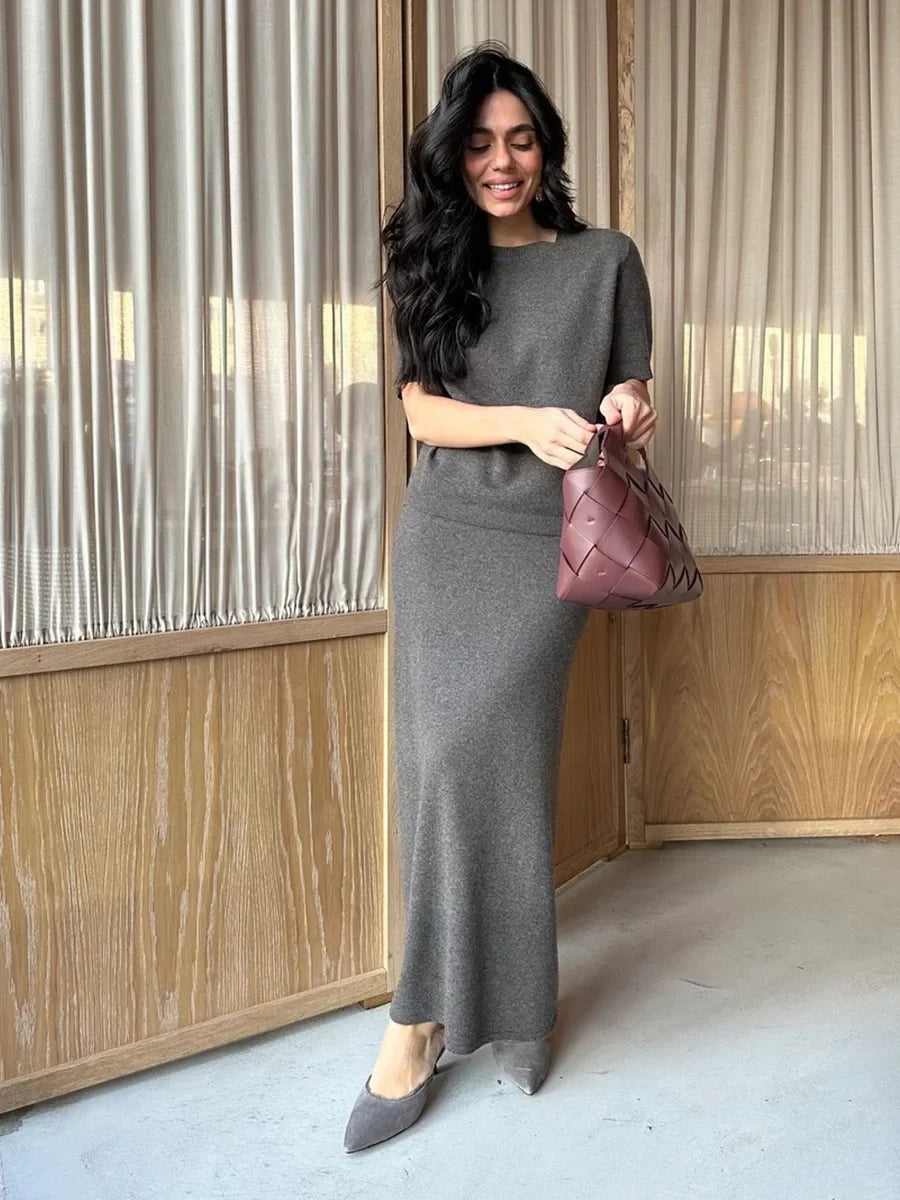Wolfeel Women's Knit Top & Skirt Set