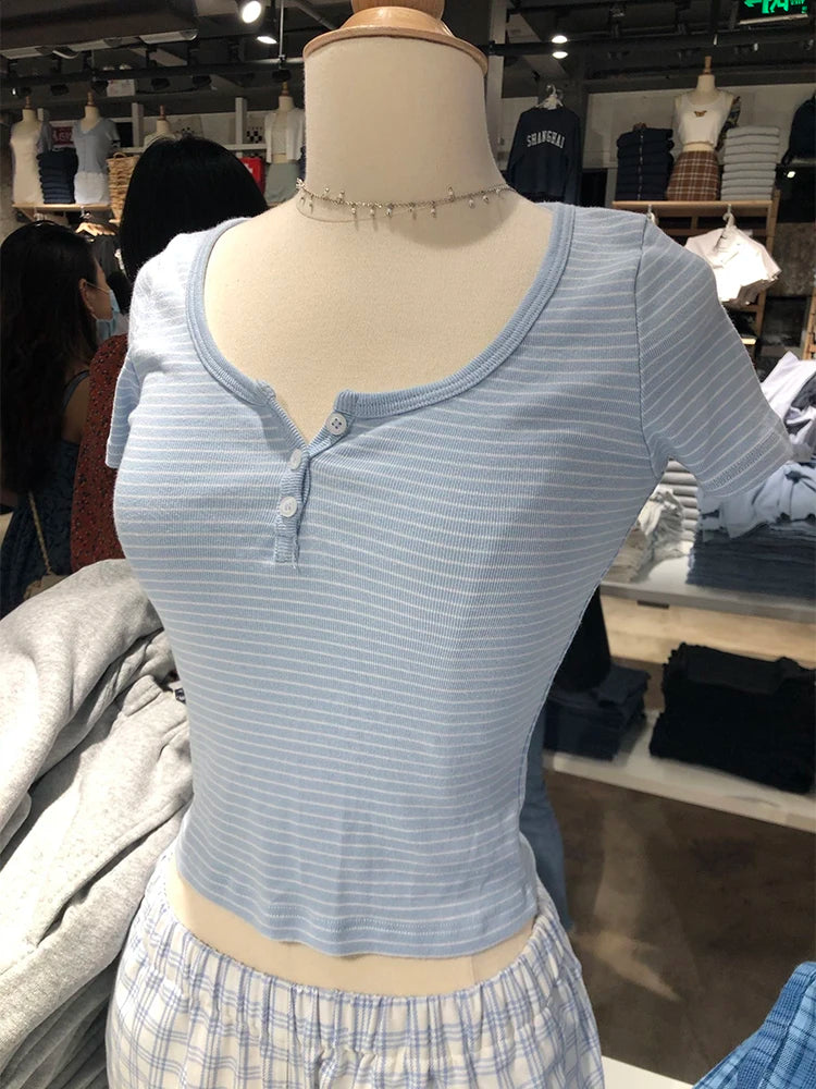 Women's Y2K Striped Button Crop Top