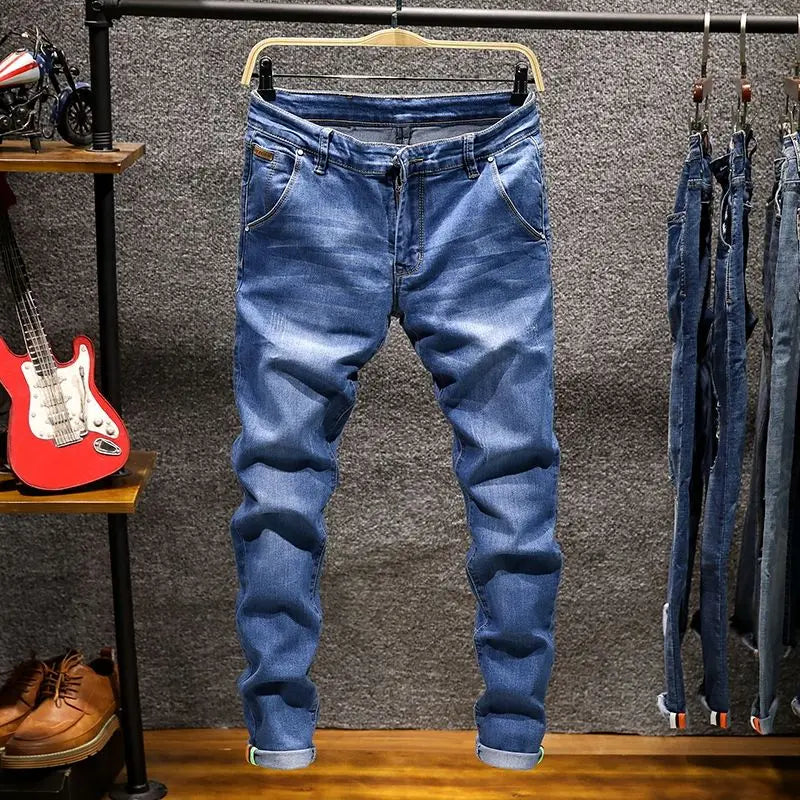Men’s Ripped Slim Fit Straight Jeans
