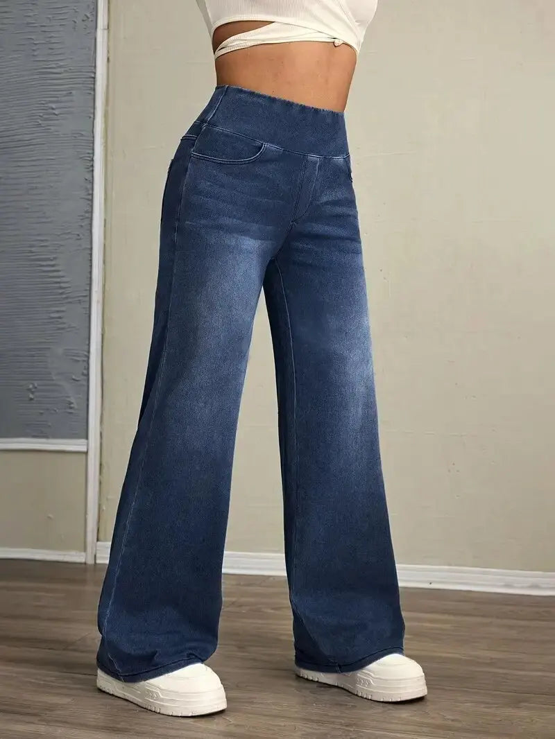 Women's Elastic Waist Loose Straight Leg Jeans
