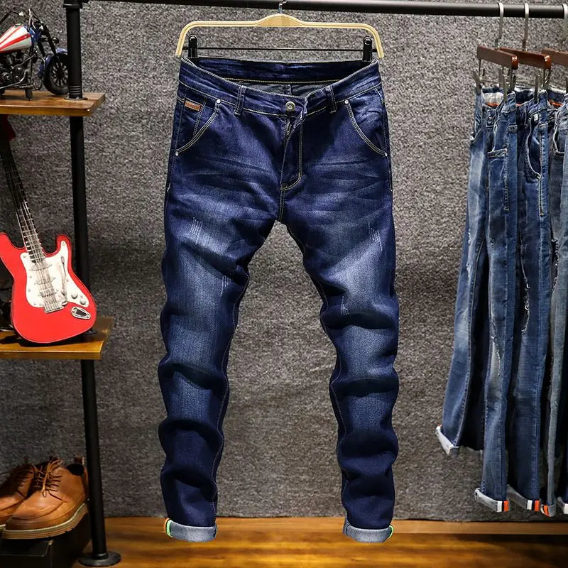 Men’s Ripped Slim Fit Straight Jeans