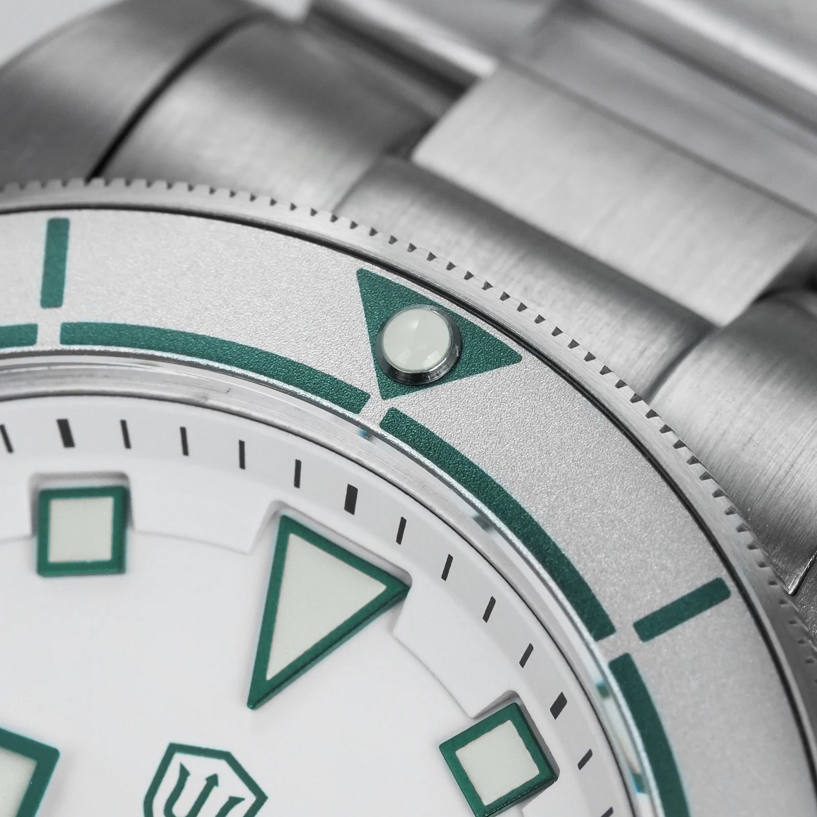 Watchdives WD1969 Pro Quartz Dive Watch