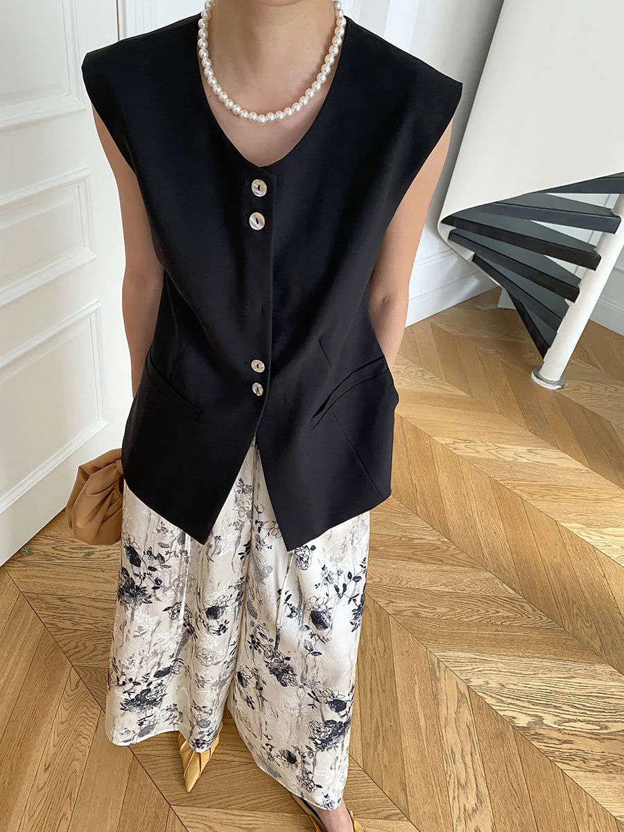 Women's Slim Fit Round Neck Tank Top