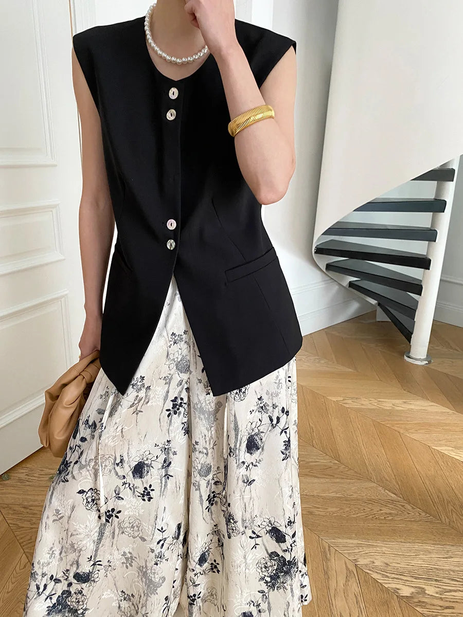Women's Slim Fit Round Neck Tank Top