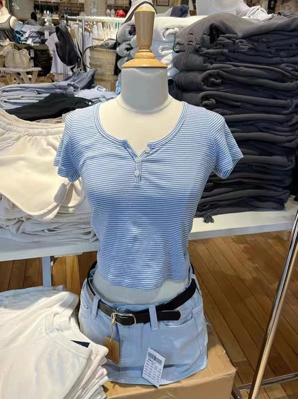 Women's Y2K Striped Button Crop Top
