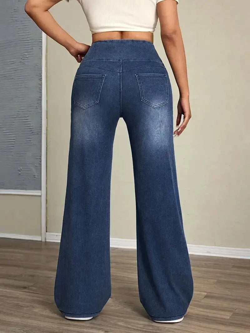 Women's Elastic Waist Loose Straight Leg Jeans
