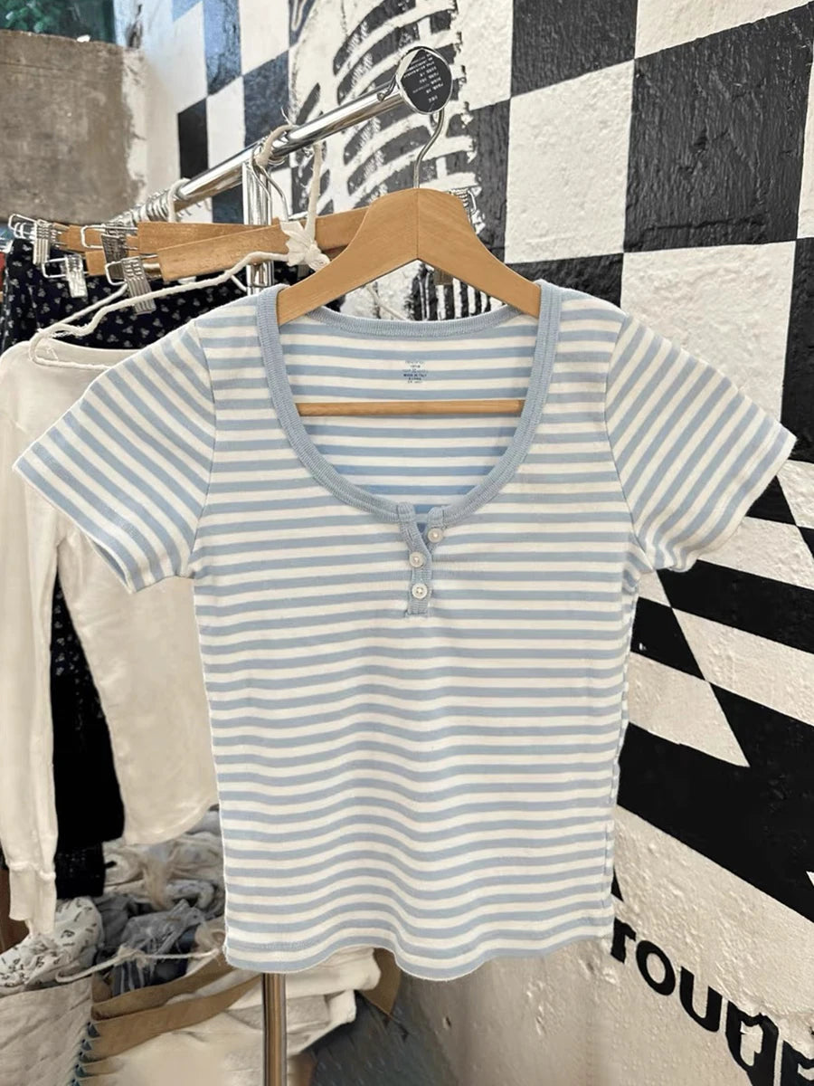 Women's Y2K Striped Button Crop Top